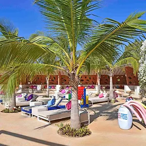Lamantin And Managed By Accor Hotel